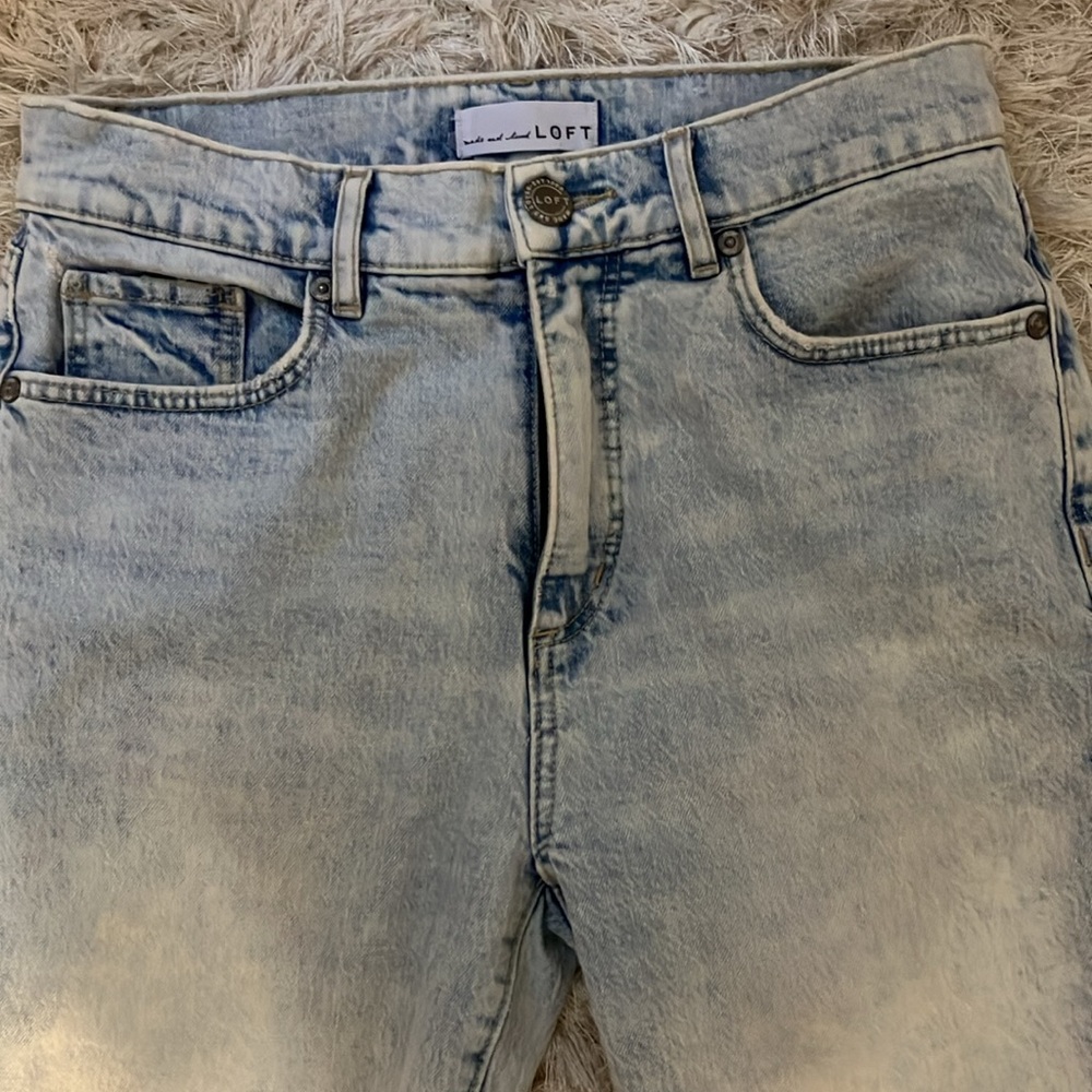 LOFT high waist kick crop raw hem slight flare jeans EUC 26 2 may be petite - Picture 2 of 11